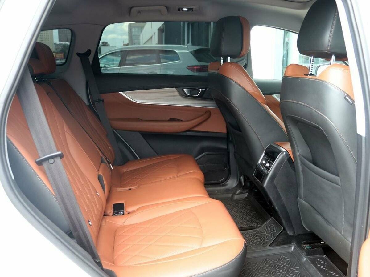 Chery Tiggo 8 Pro Max с пробегом — 2022 год. Фото: #12