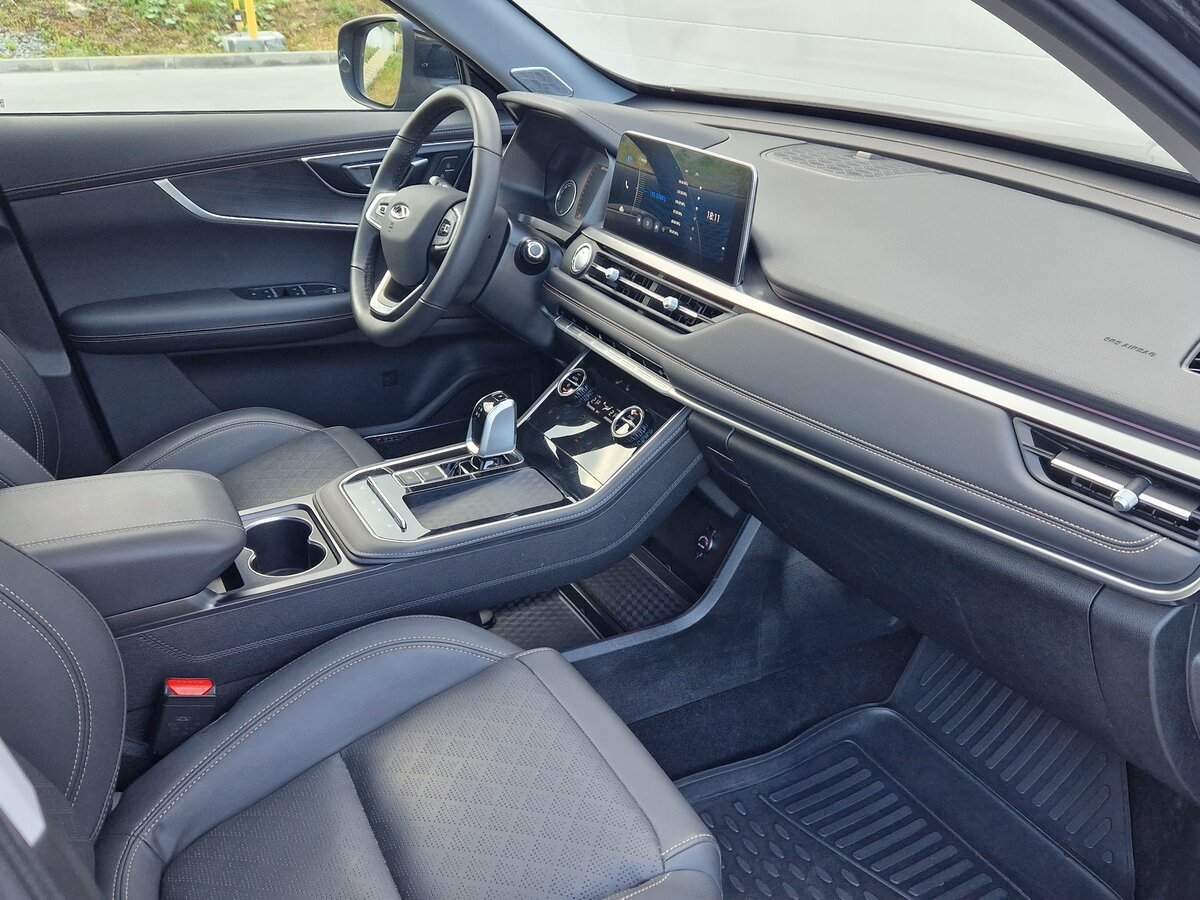 Chery Tiggo 8 с пробегом — 2023 год. Фото: #10