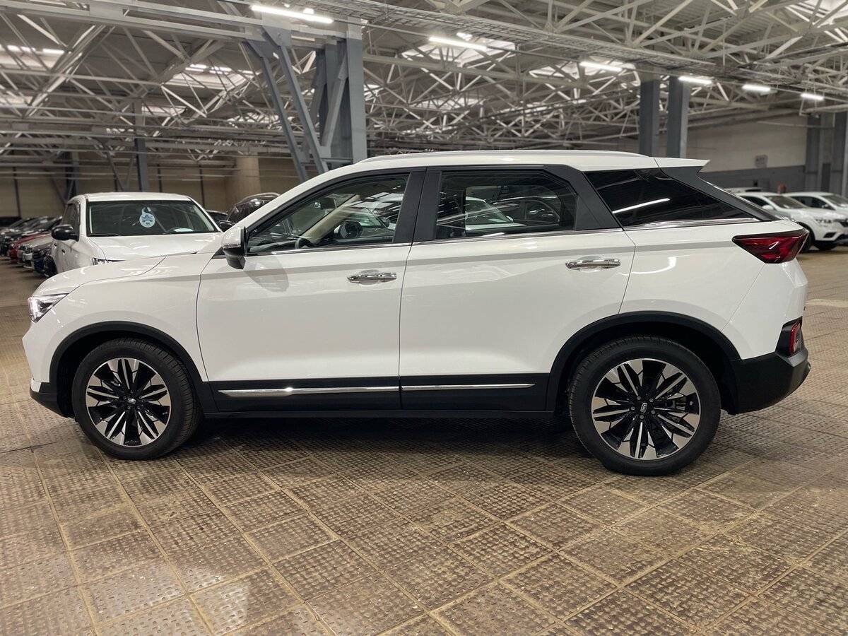 FAW Bestune T77 с пробегом — 2023 год. Фото: #8