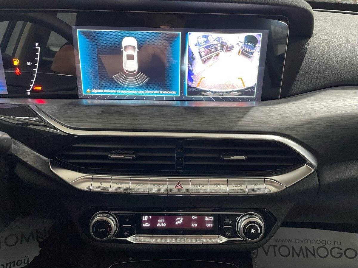 FAW Bestune T77 с пробегом — 2023 год. Фото: #15