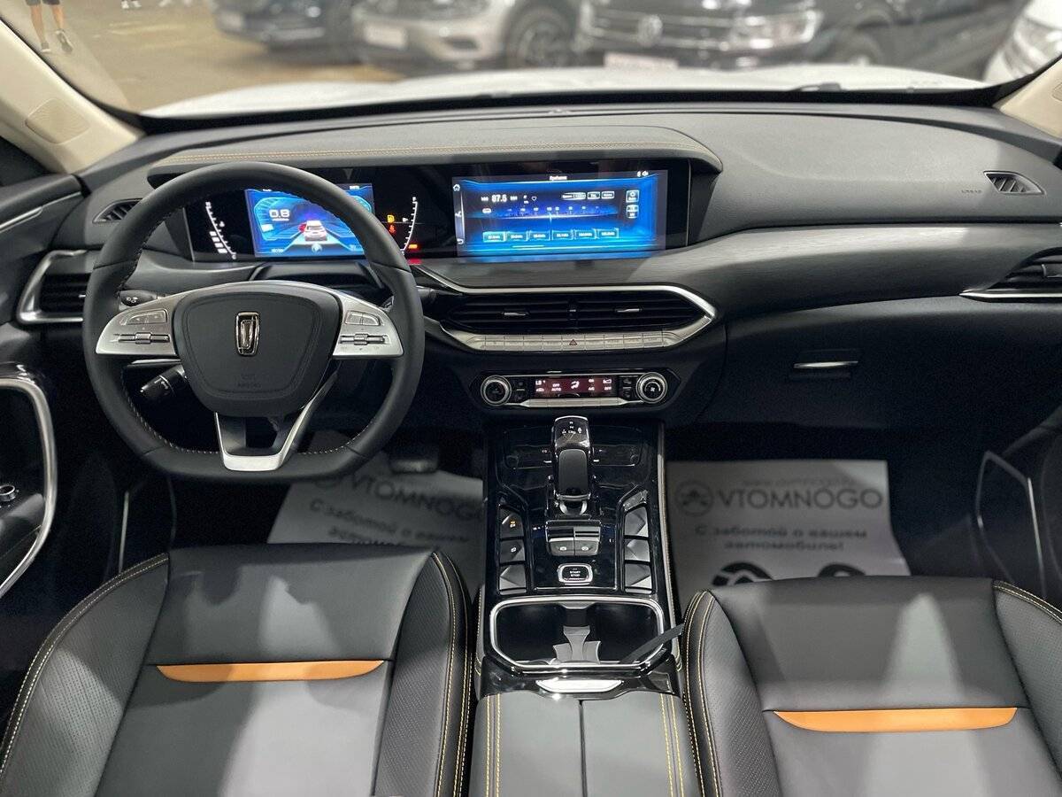 FAW Bestune T77 с пробегом — 2023 год. Фото: #19