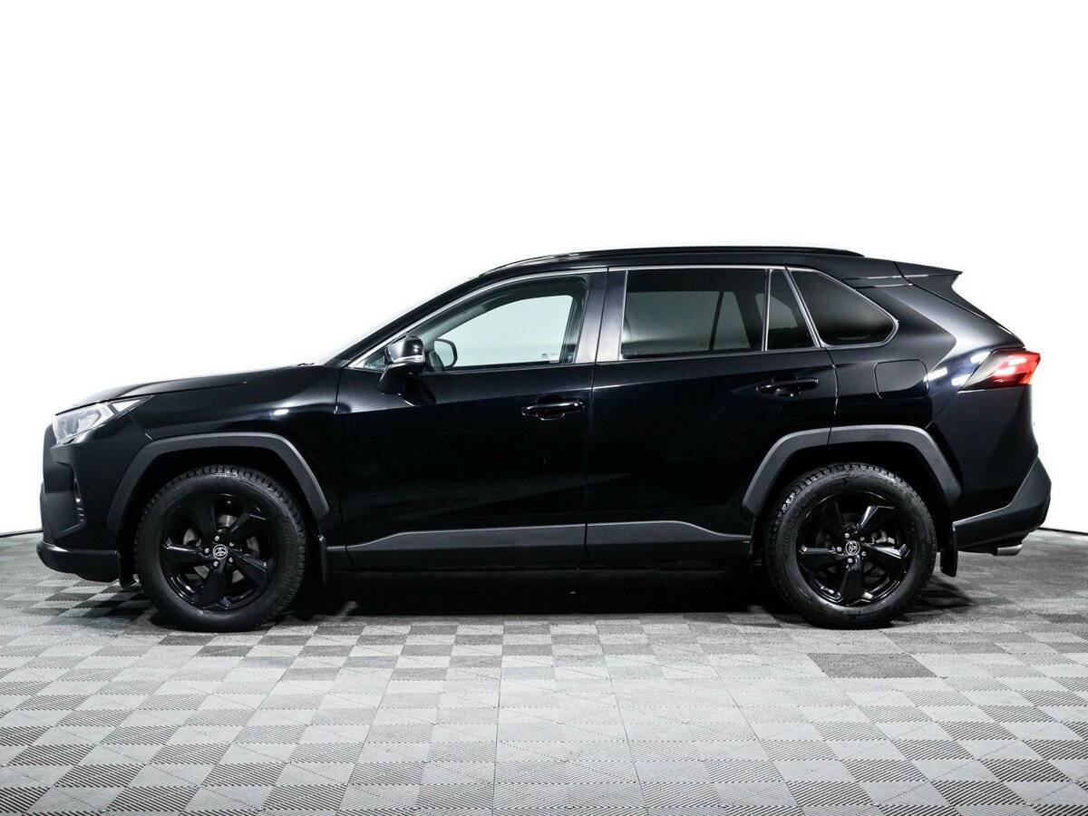 Toyota RAV4 с пробегом — 2021 год. Фото: #7