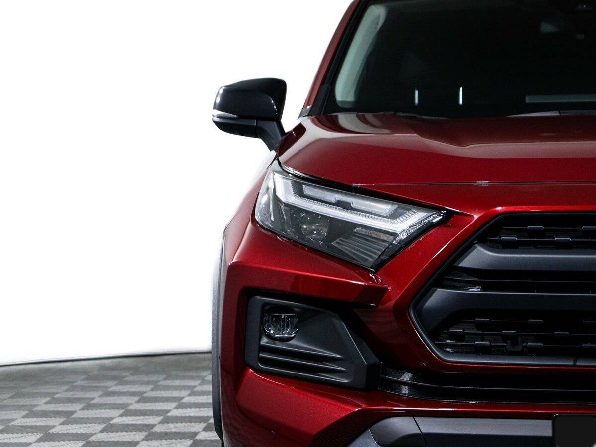 Toyota RAV4 с пробегом — 2024 год. Фото: #17