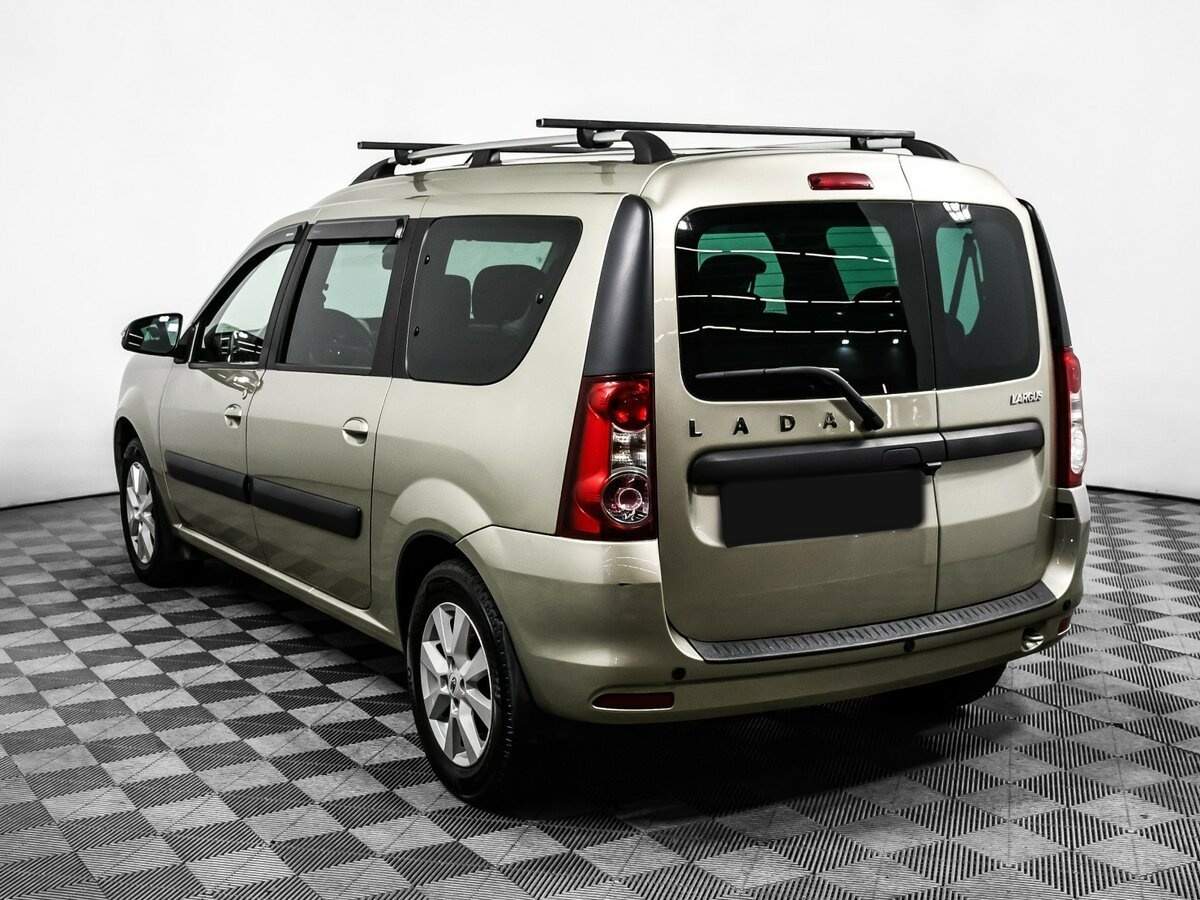 Lada (ВАЗ) Largus с пробегом — 2021 год. Фото: #6