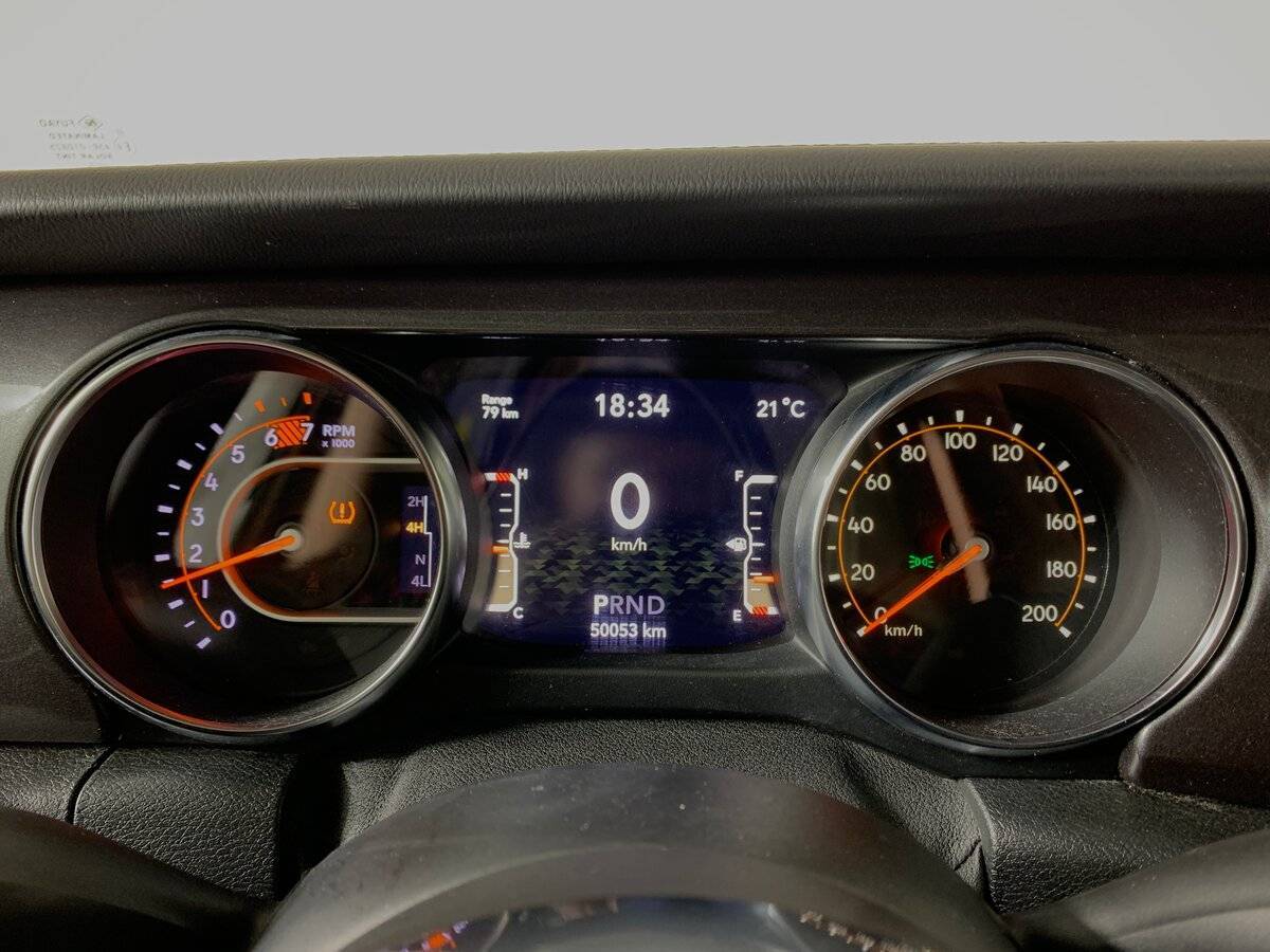 Jeep Wrangler с пробегом — 2019 год. Фото: #14