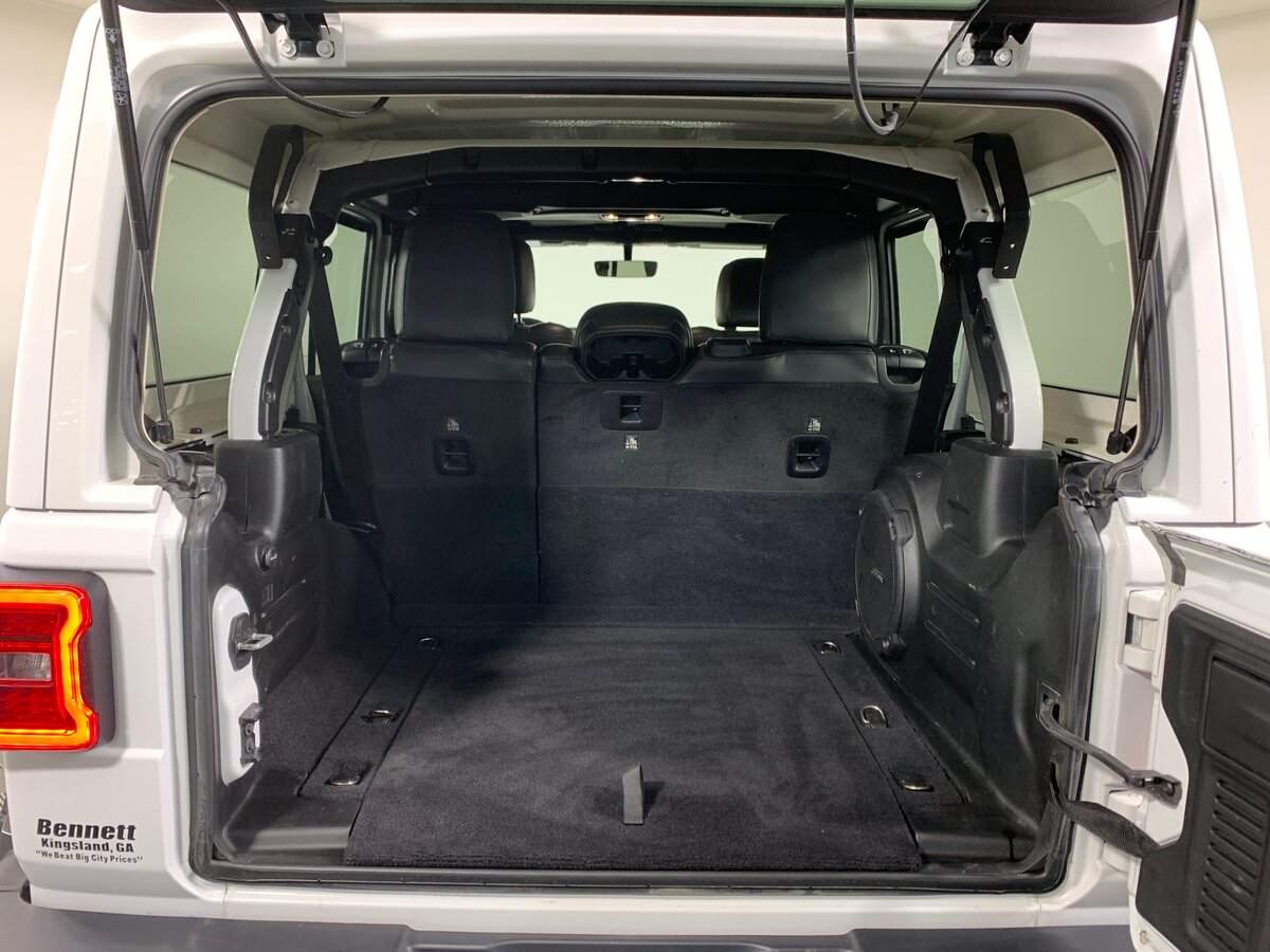 Jeep Wrangler с пробегом — 2019 год. Фото: #19