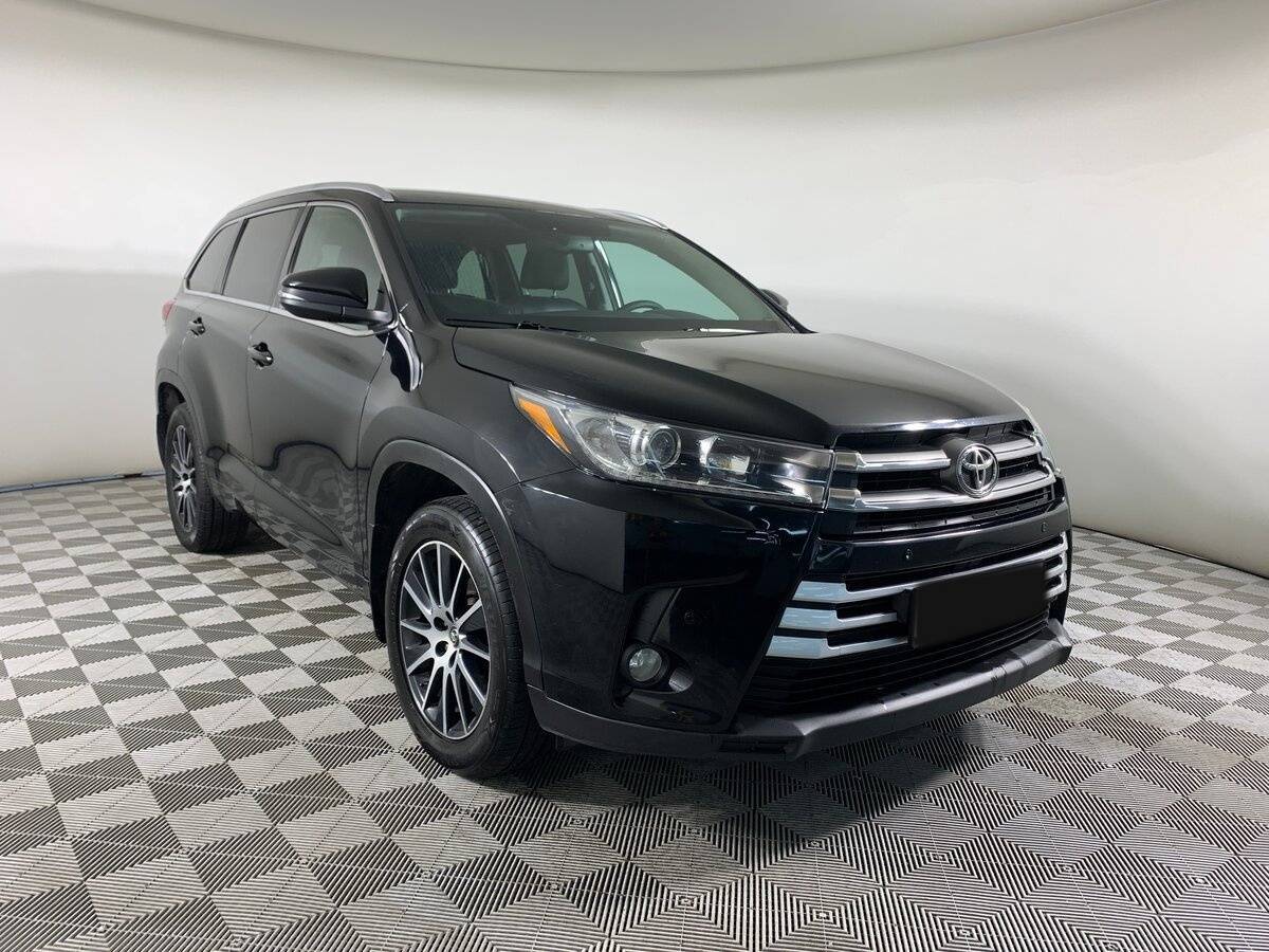 Toyota Highlander с пробегом — 2019 год. Фото: #2