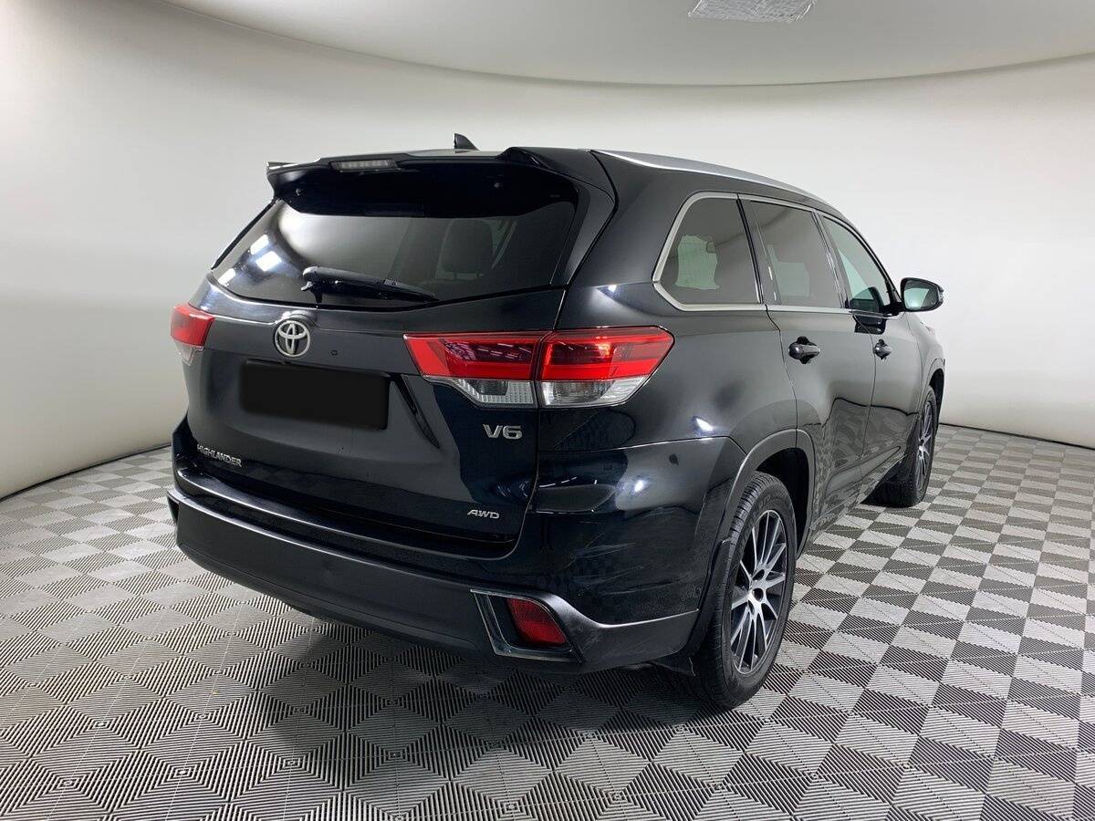 Toyota Highlander с пробегом — 2019 год. Фото: #4