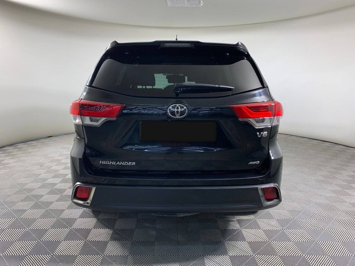 Toyota Highlander с пробегом — 2019 год. Фото: #5