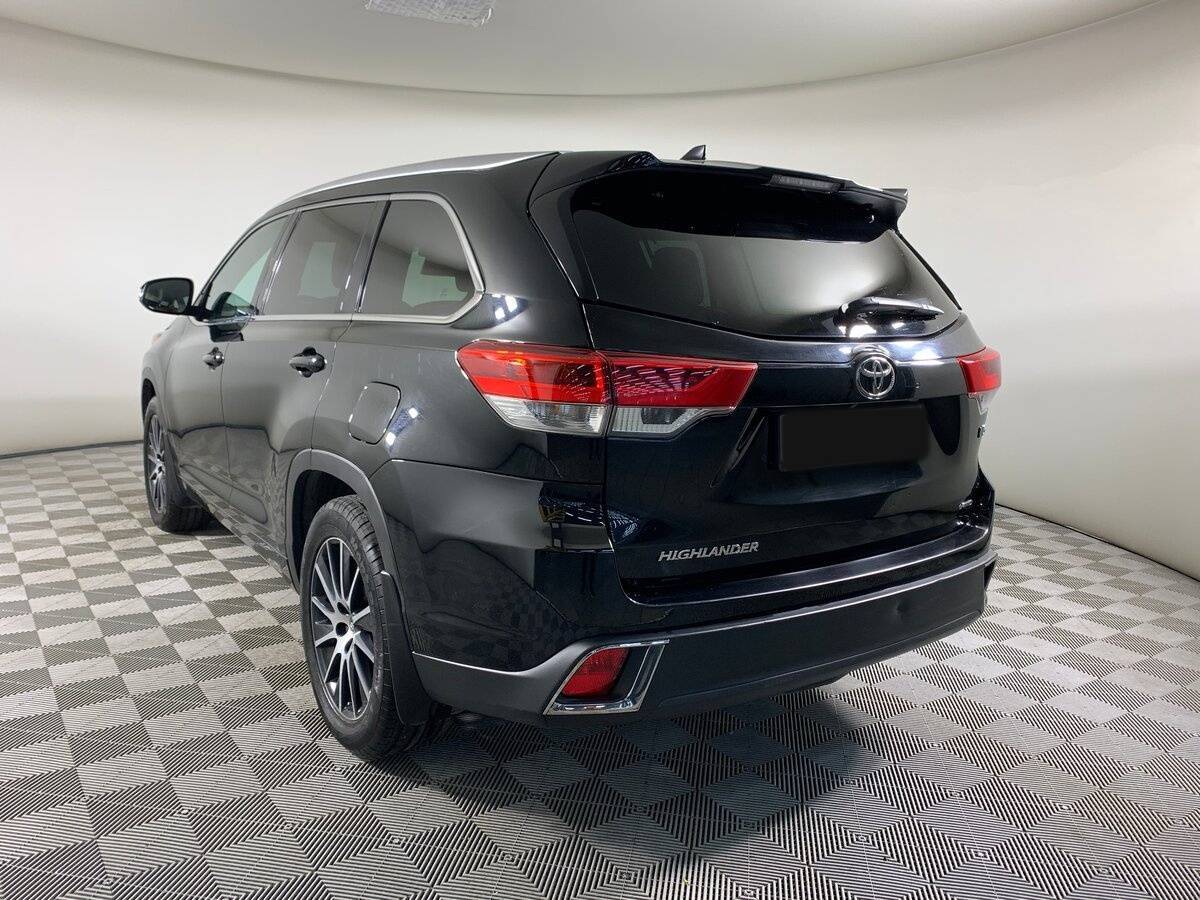 Toyota Highlander с пробегом — 2019 год. Фото: #6