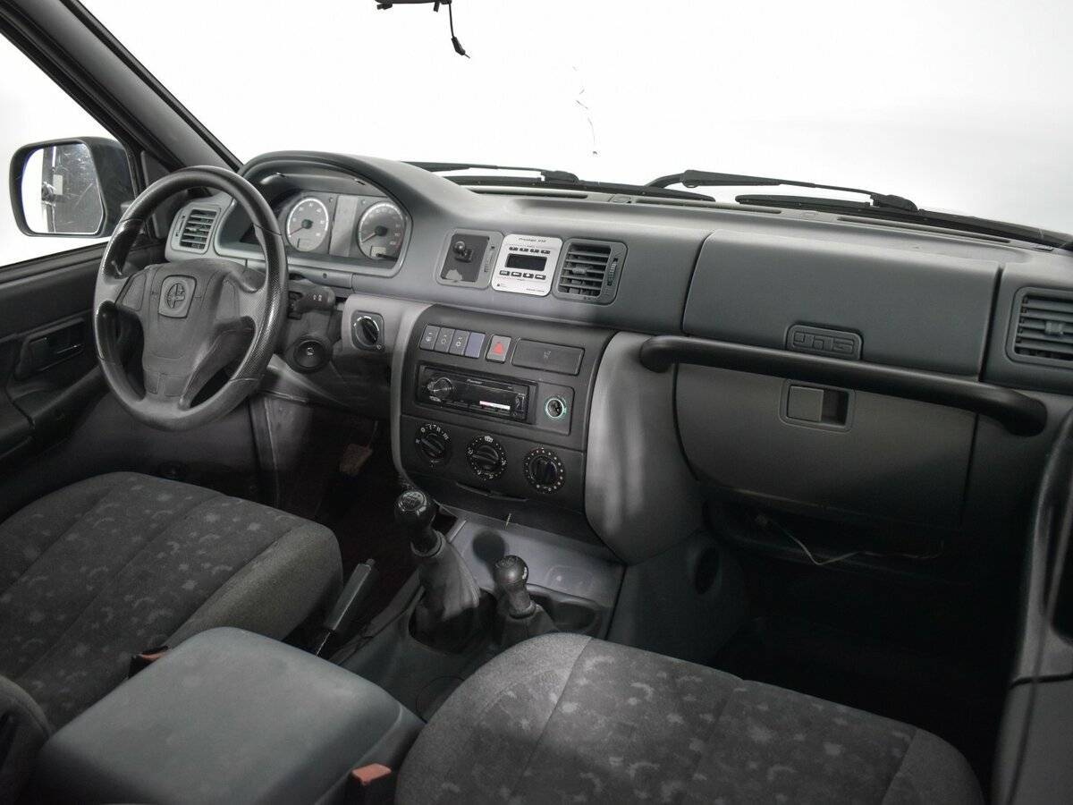 УАЗ Patriot с пробегом — 2008 год. Фото: #9