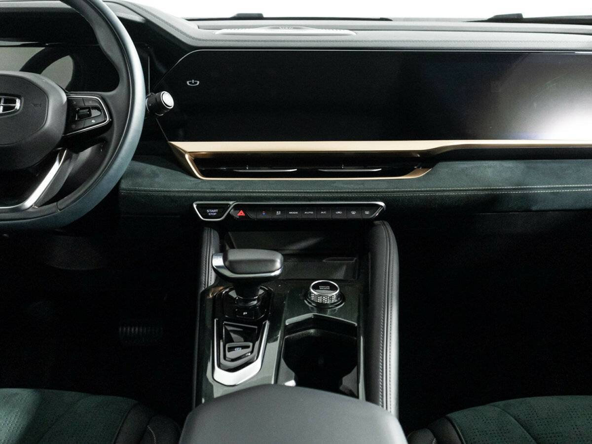 Geely Monjaro с пробегом — 2023 год. Фото: #13