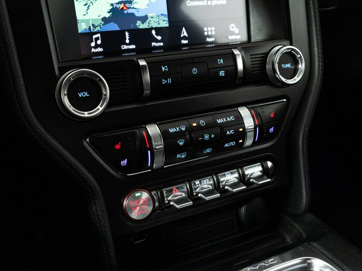 Ford Mustang с пробегом — 2018 год. Фото: #20