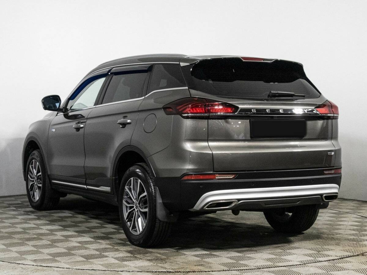 Geely Atlas Pro с пробегом — 2022 год. Фото: #6