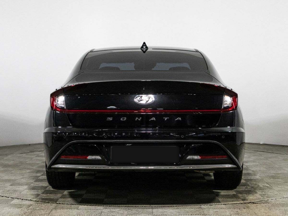 Hyundai Sonata с пробегом — 2020 год. Фото: #5