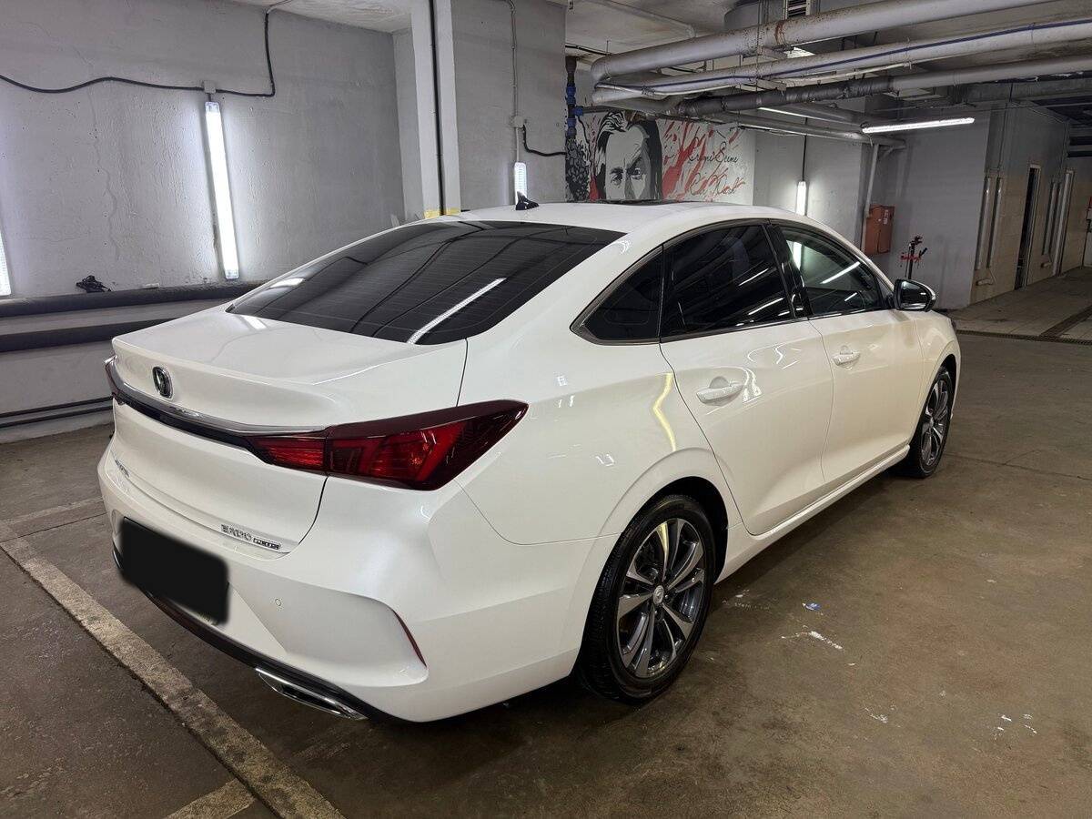 Changan Eado Plus с пробегом — 2023 год. Фото: #8