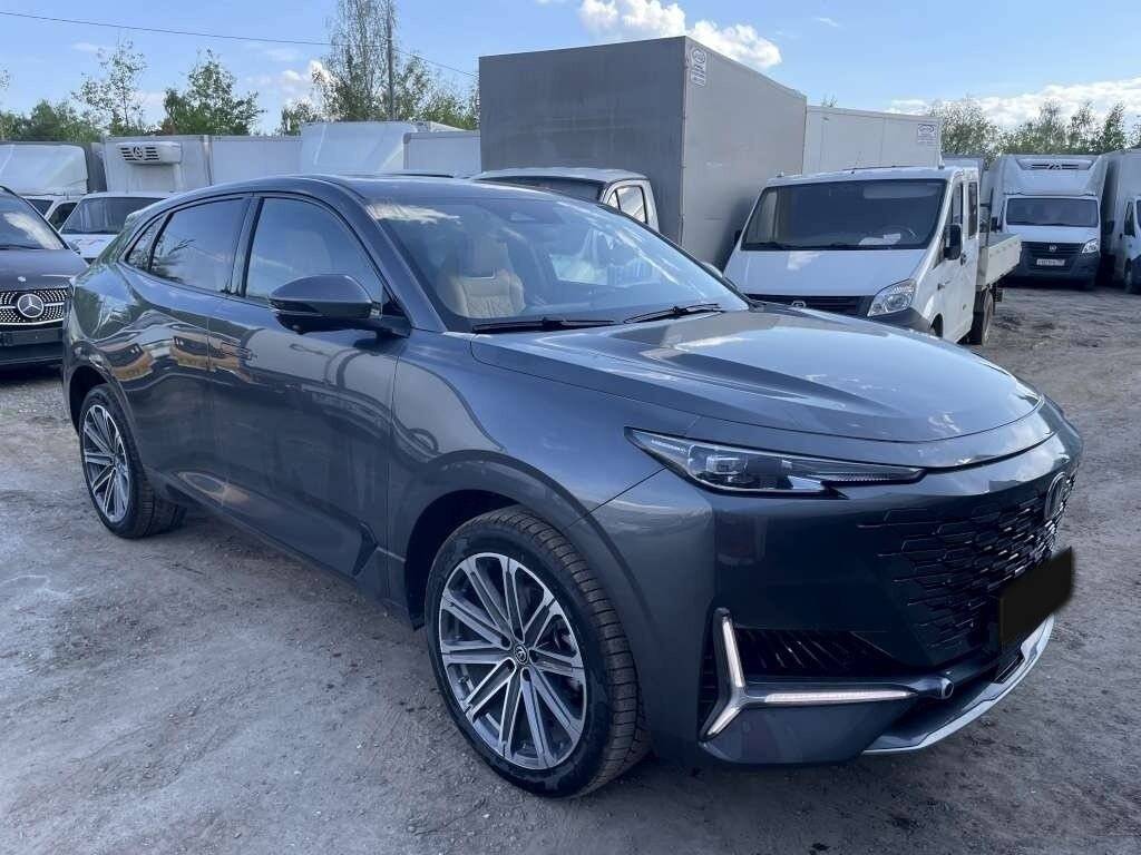 Changan UNI-K с пробегом — 2023 год. Фото: #1