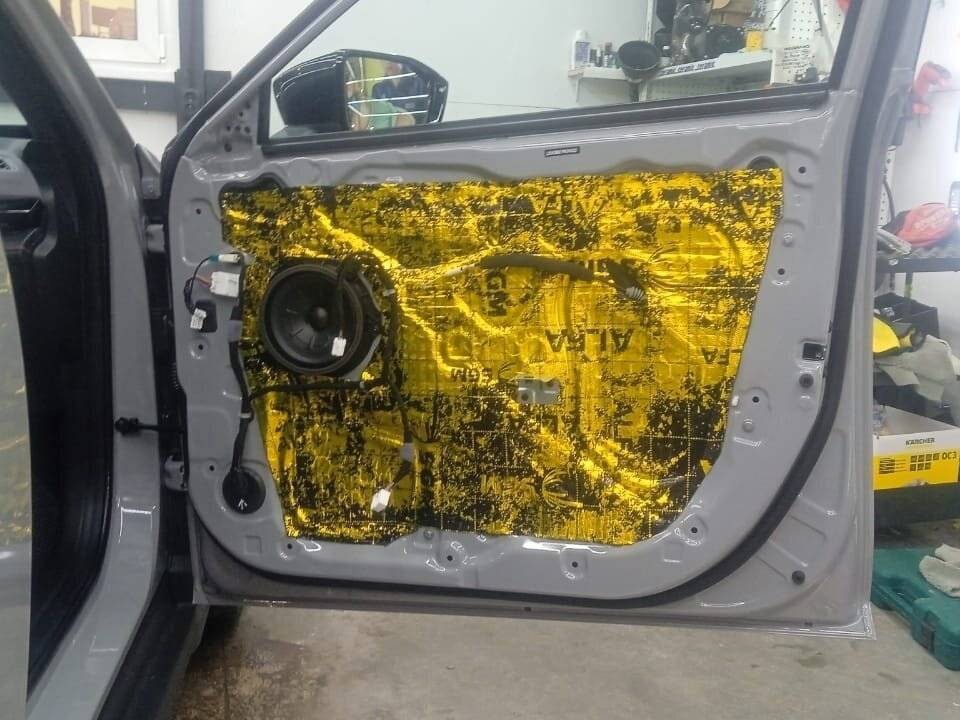 Changan UNI-V с пробегом — 2023 год. Фото: #9