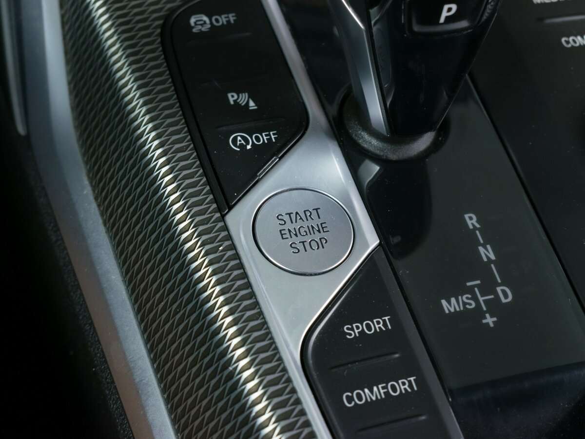 BMW 3 серии с пробегом — 2021 год. Фото: #15