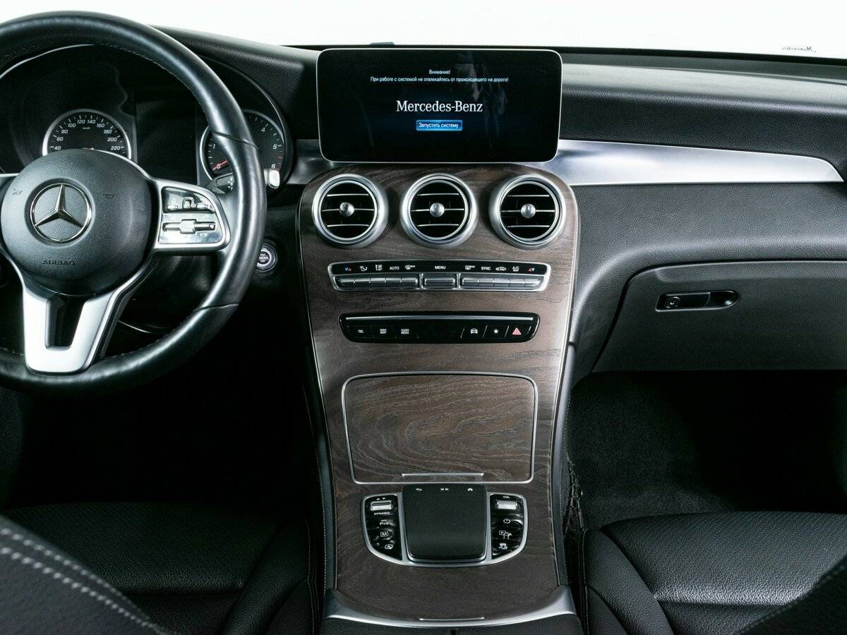 Mercedes-Benz GLC с пробегом — 2020 год. Фото: #11