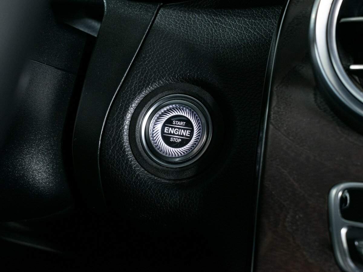 Mercedes-Benz GLC с пробегом — 2020 год. Фото: #15