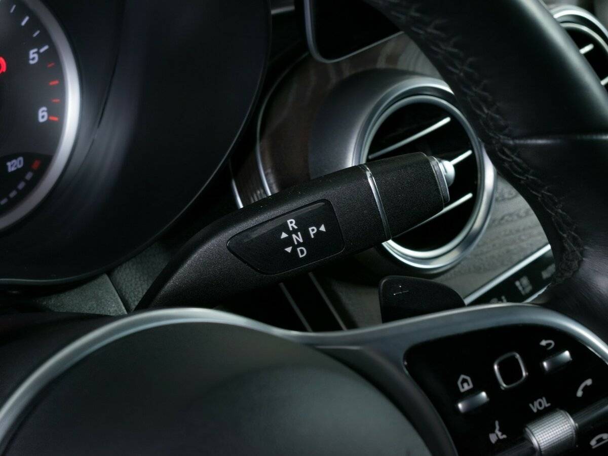 Mercedes-Benz GLC с пробегом — 2020 год. Фото: #16