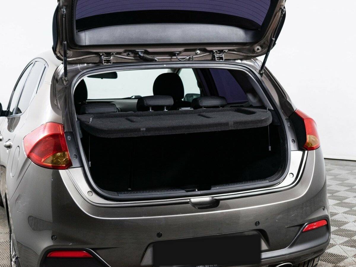 Kia Ceed с пробегом — 2012 год. Фото: #8