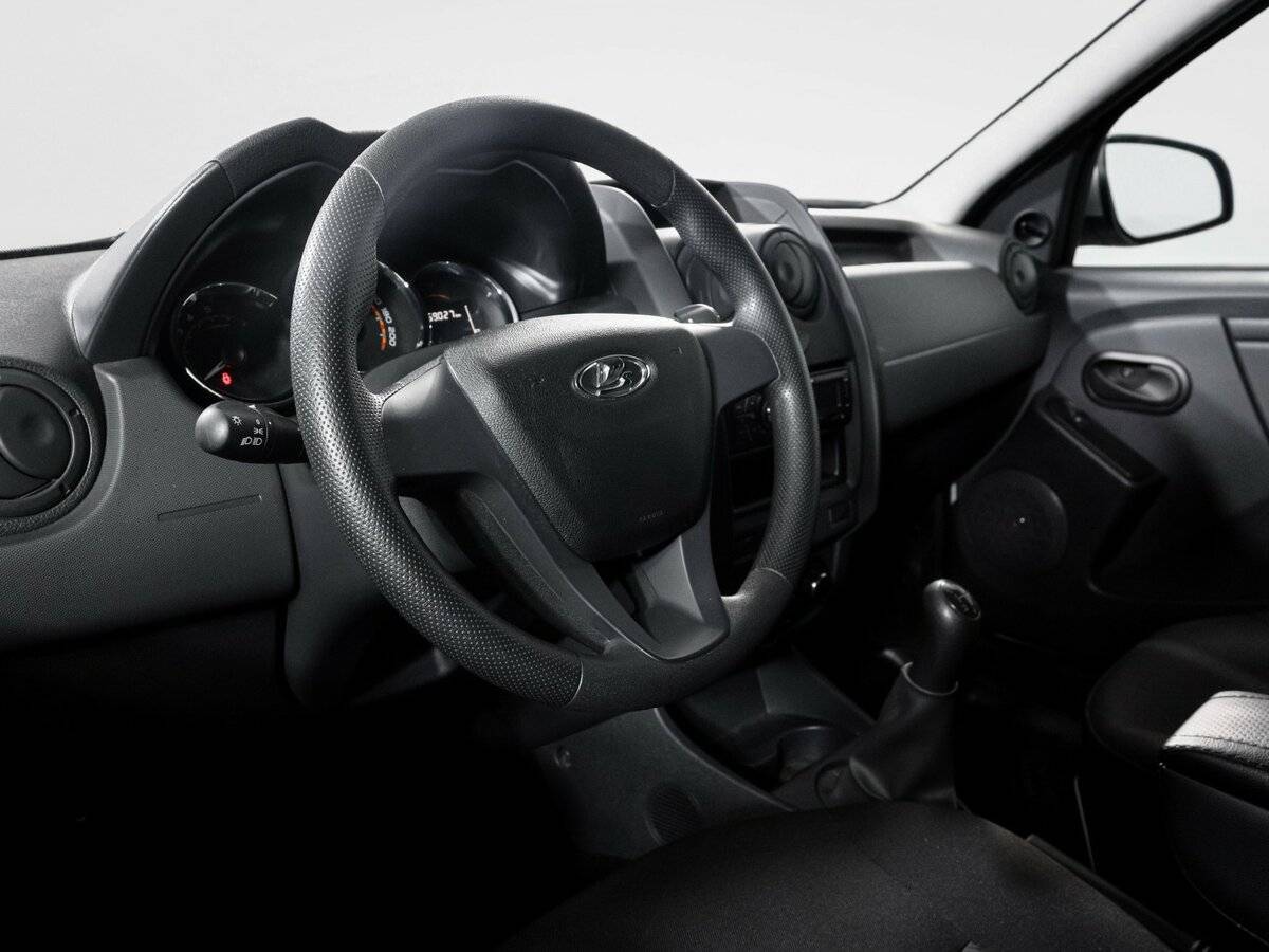 Lada (ВАЗ) Largus с пробегом — 2021 год. Фото: #13