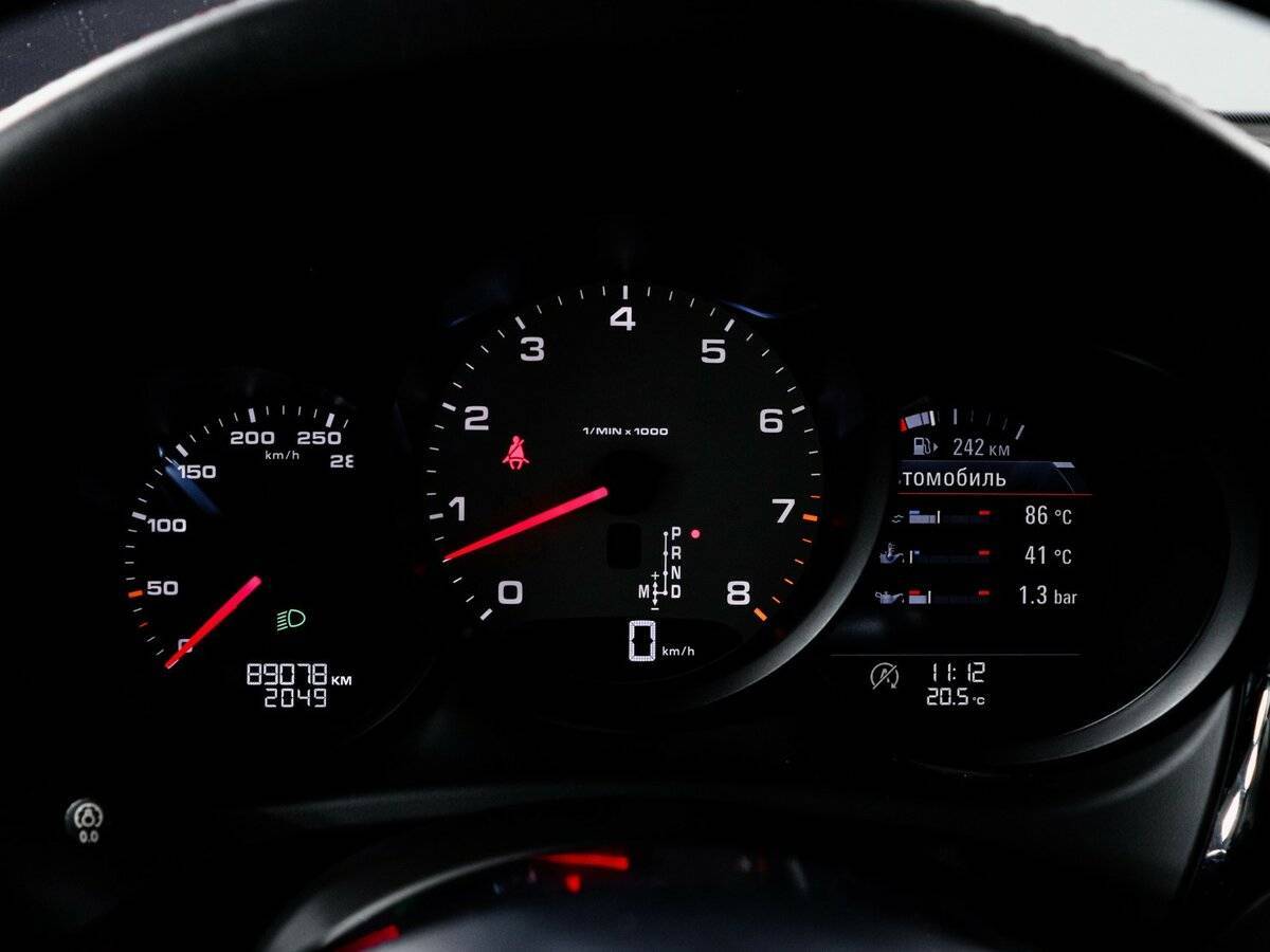 Porsche Macan с пробегом — 2019 год. Фото: #10