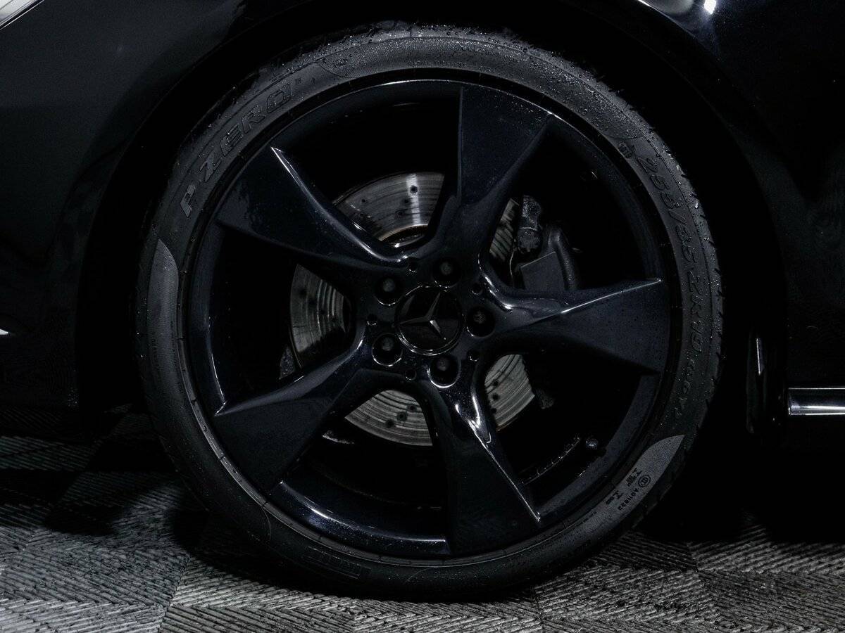 Mercedes-Benz CLS с пробегом — 2012 год. Фото: #14