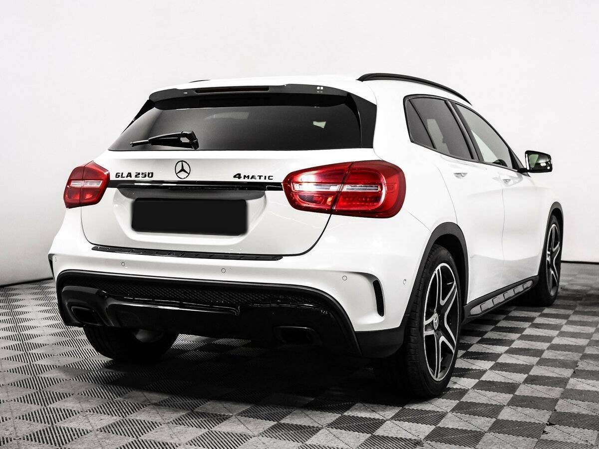 Mercedes-Benz GLA с пробегом — 2014 год. Фото: #4