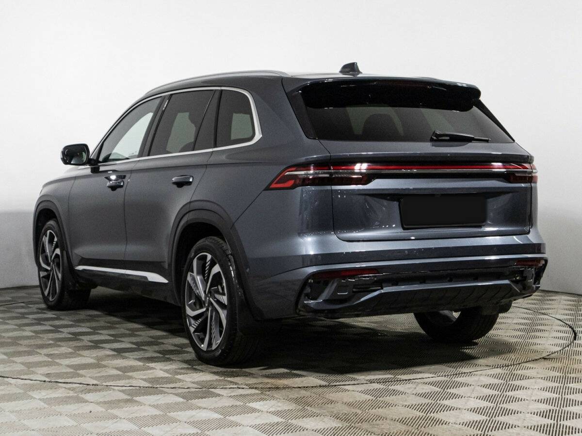 Geely Monjaro с пробегом — 2023 год. Фото: #6