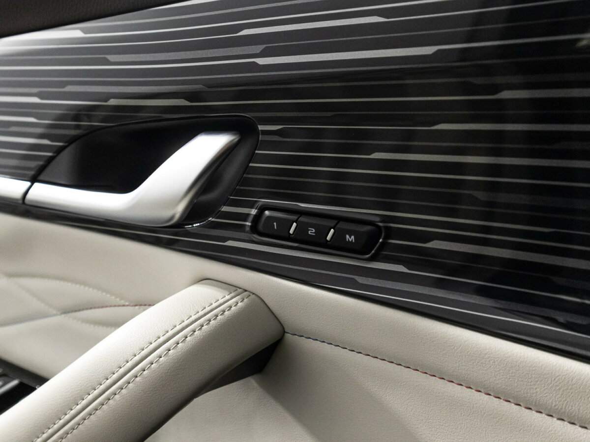 Geely Monjaro с пробегом — 2023 год. Фото: #18