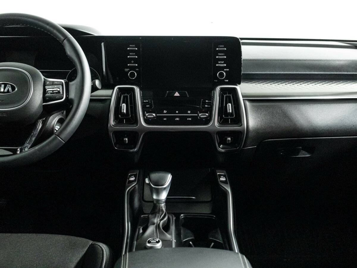 Kia Sorento с пробегом — 2021 год. Фото: #11