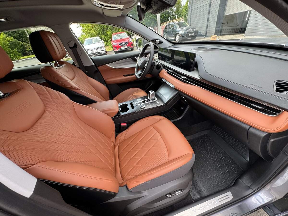 Chery Tiggo 8 Pro e+ с пробегом — 2023 год. Фото: #7