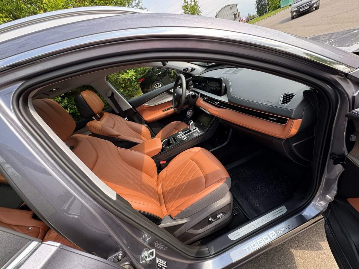 Chery Tiggo 8 Pro e+ с пробегом — 2023 год. Фото: #12