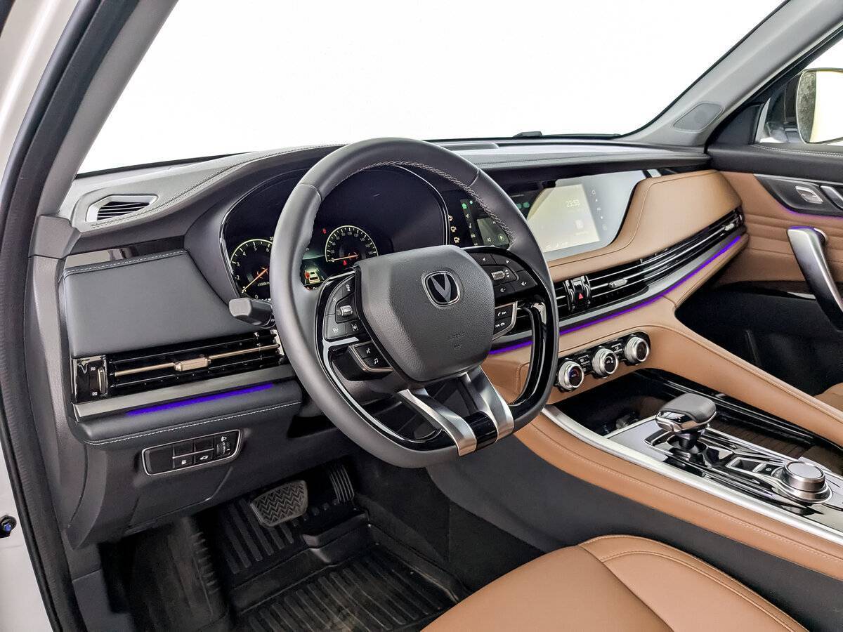 Changan CS95 с пробегом — 2023 год. Фото: #15