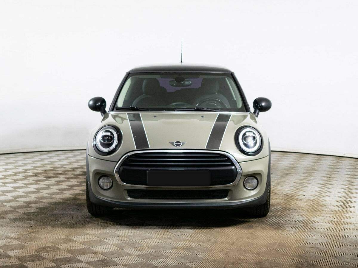 Mini Hatch с пробегом — 2018 год. Фото: #1