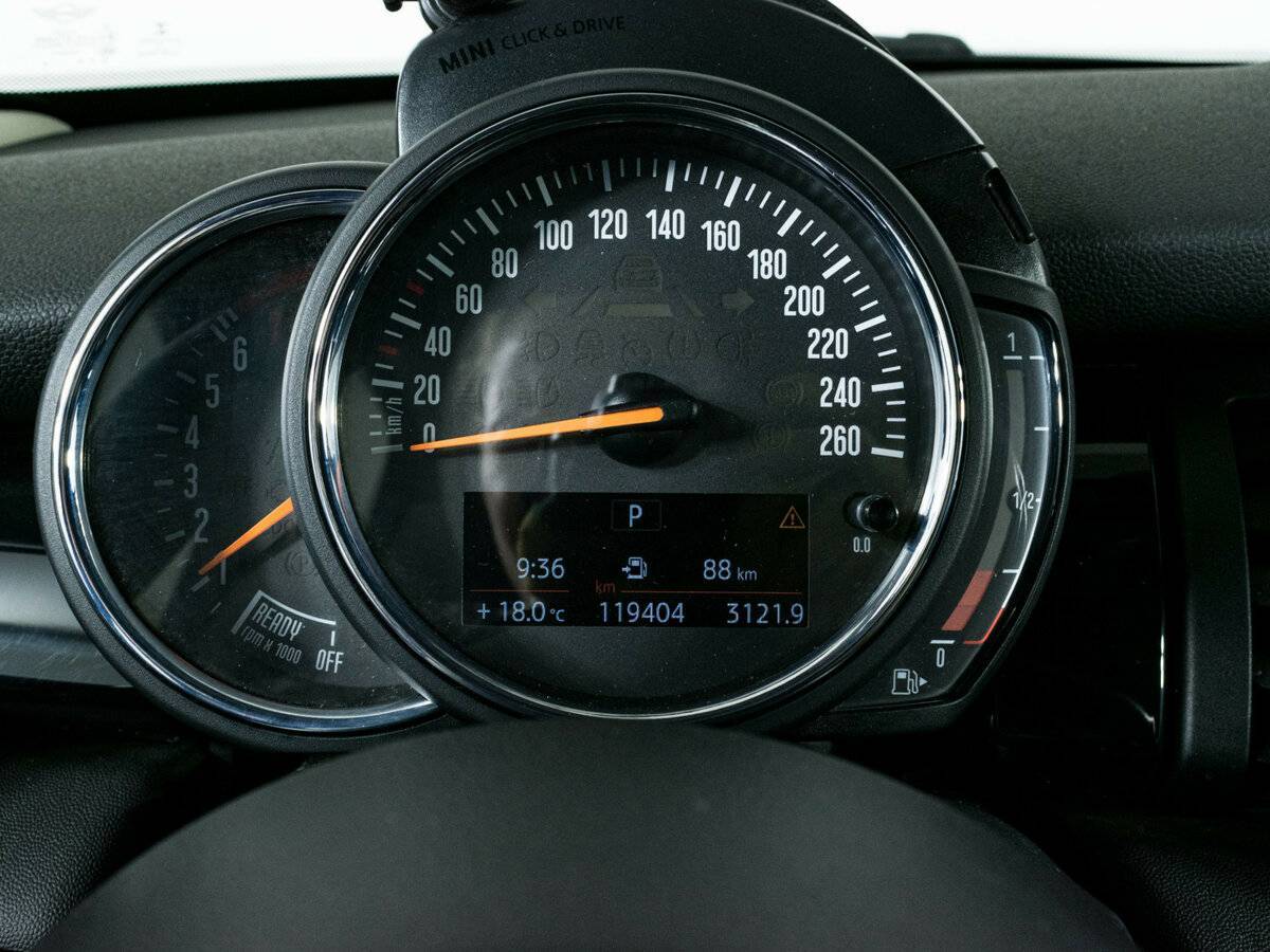 Mini Hatch с пробегом — 2018 год. Фото: #12