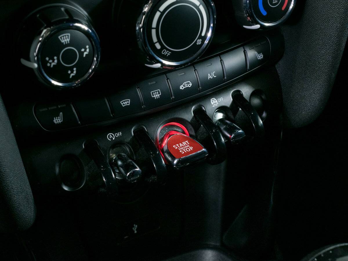 Mini Hatch с пробегом — 2018 год. Фото: #14