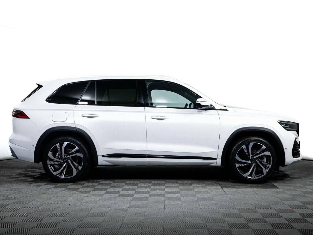 Geely Monjaro с пробегом — 2023 год. Фото: #3