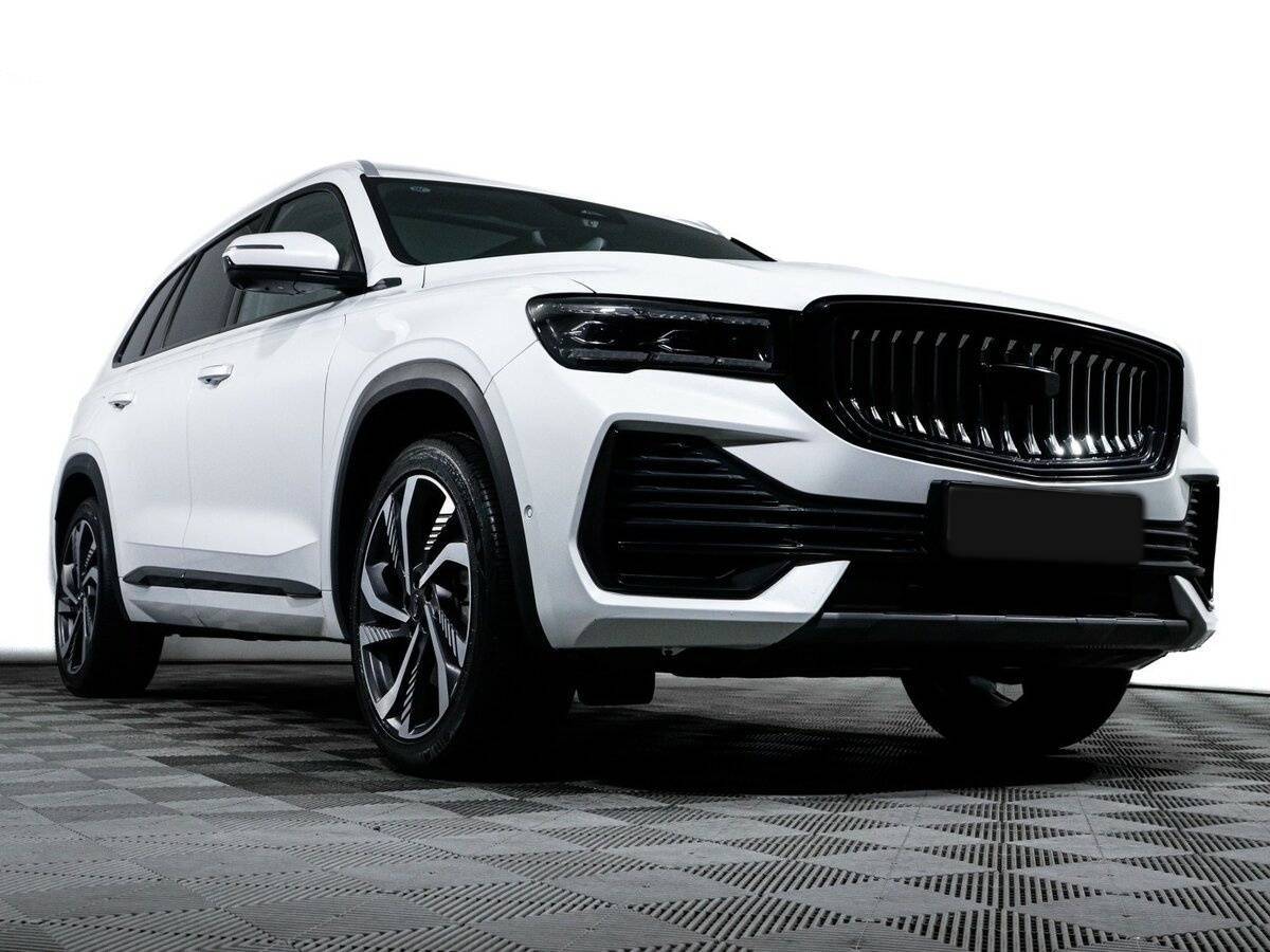 Geely Monjaro с пробегом — 2023 год. Фото: #18