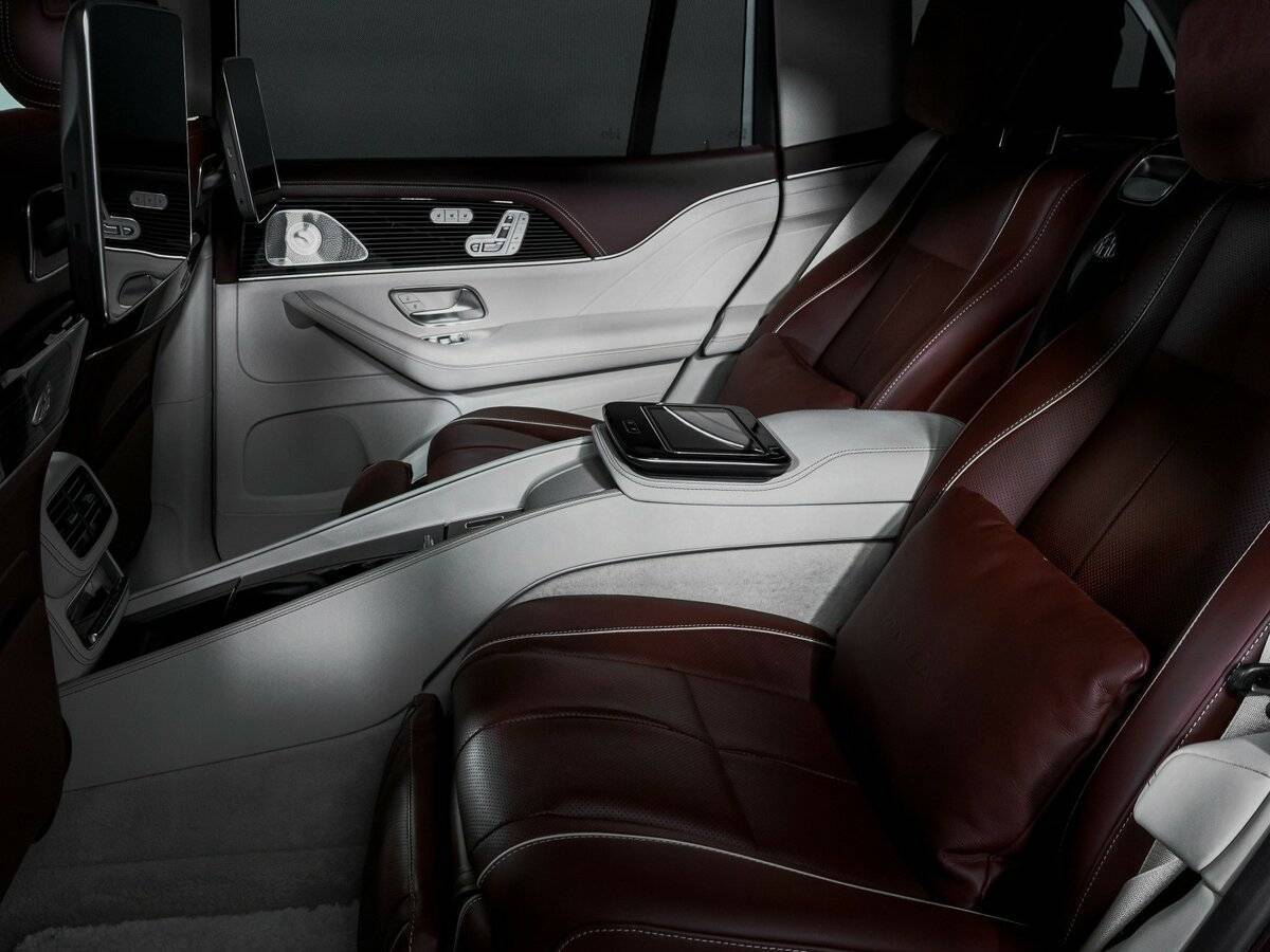 Mercedes-Benz Maybach GLS с пробегом — 2022 год. Фото: #9
