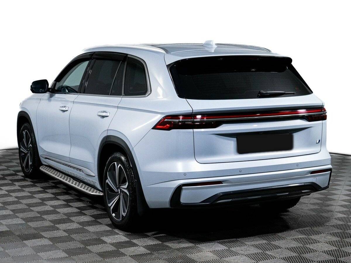 Geely Xingyue L с пробегом — 2022 год. Фото: #6
