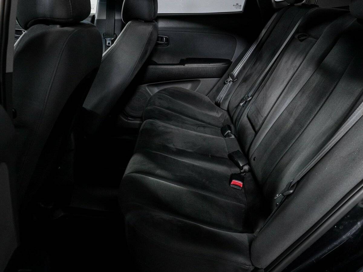 Hyundai Elantra с пробегом — 2008 год. Фото: #9