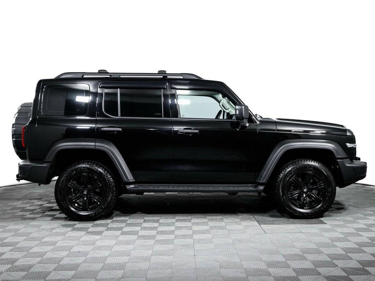 Tank 300 с пробегом — 2024 год. Фото: #3