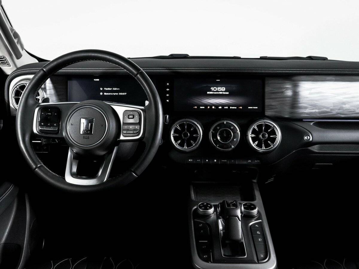 Tank 300 с пробегом — 2024 год. Фото: #11