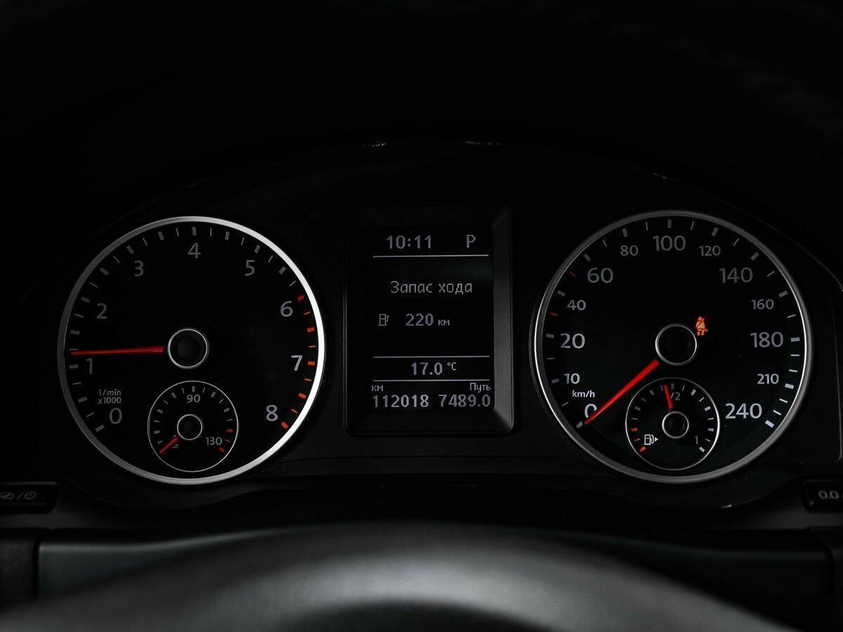 Volkswagen Tiguan с пробегом — 2015 год. Фото: #9