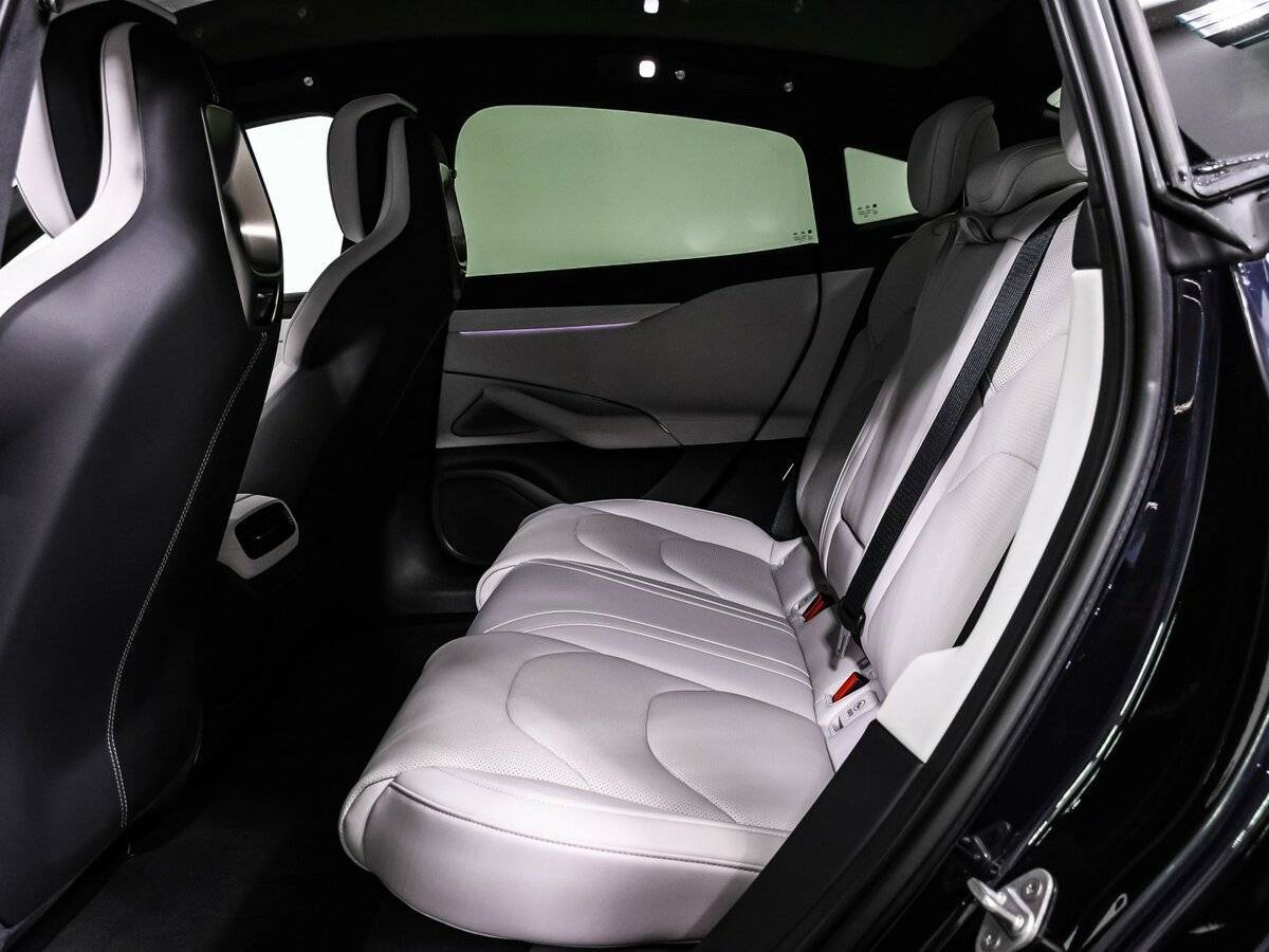 Xiaomi SU7 с пробегом — 2024 год. Фото: #12