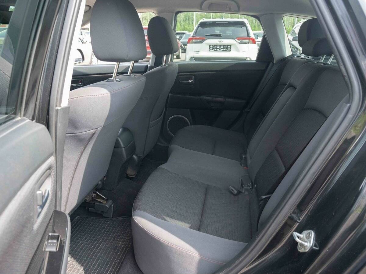 Mazda 3 с пробегом — 2008 год. Фото: #8